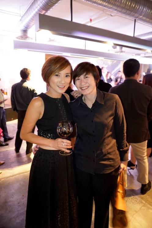 Spotted Chui Ling with a friend