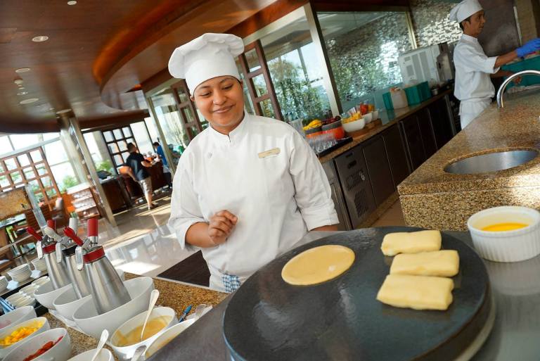 We were very impressed that most of the food was actually prepared there in the live kitchens in front of your eyes ensuring that you get fresh food!