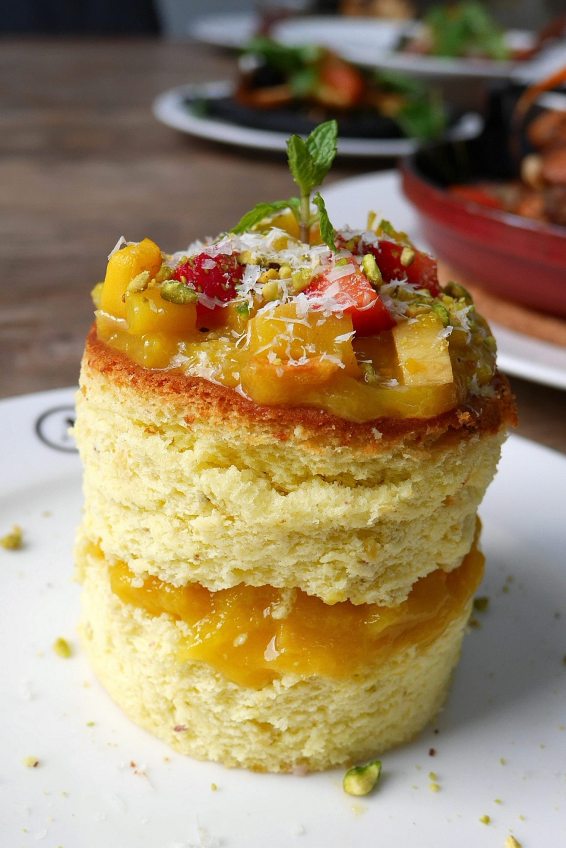 Mango Pistachio Roulade