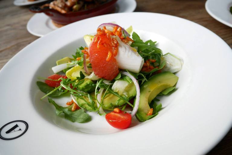 Avocado & Grapefruit Fennel Salad