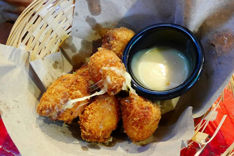 Awesome Cheesy’s Bomb