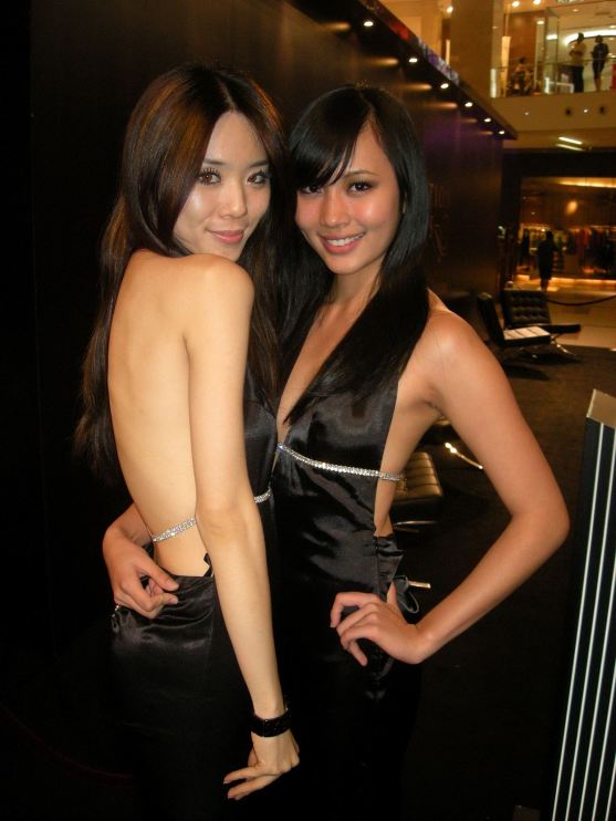 The sexy Felixia Yeap and her colleague