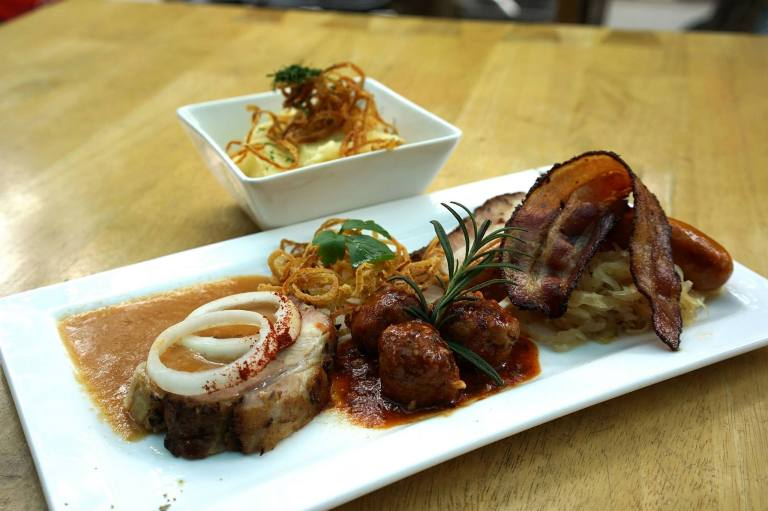 11728732_1107074199321928_2448673056525789393_o