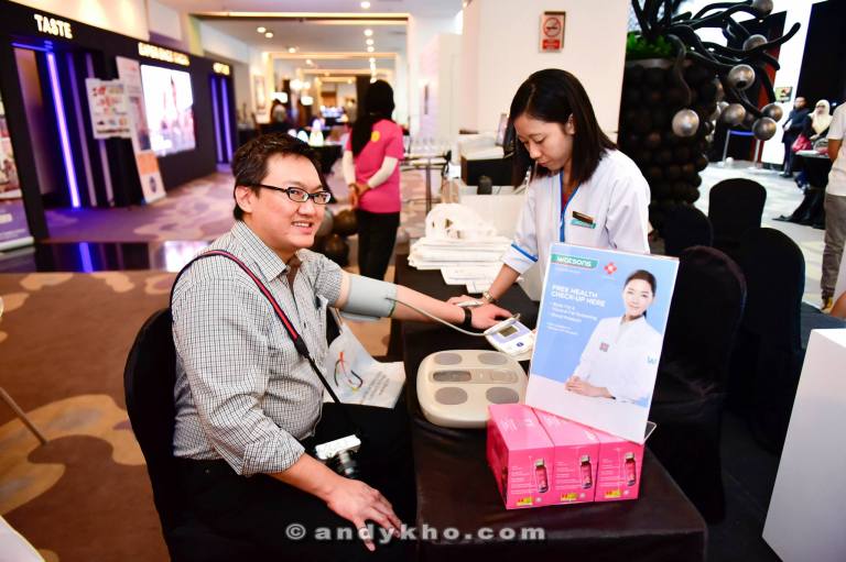 free health checkup for members which includes blood pressure, body mass index (BMI) and visceral fat screening