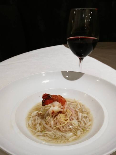 Tricolor noodles with crab meat & seafood