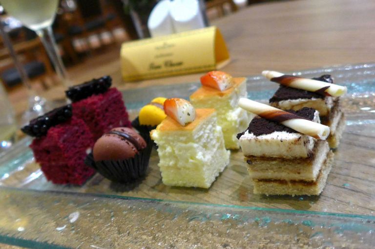 Petit Four