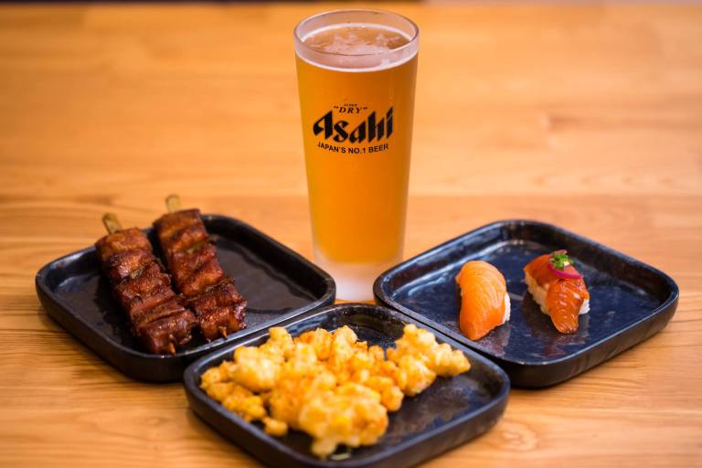 Aka Chochin - Chicken Yakitora and Salmon Sushi with Asahi. We had to leave before we could get to Aka Cochin but the fellow bloggers did say that the food was the best here compared to all the other outlets.