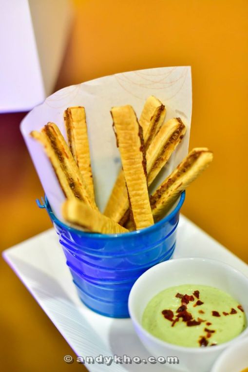 12045718_945236868856114_4599647960202776892_o