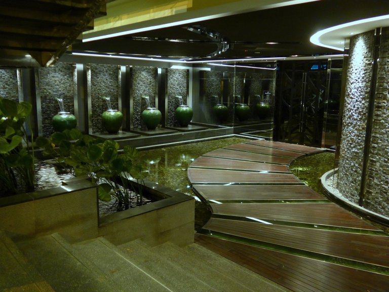 The entrance to the Oak Room