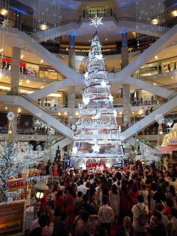 12243160_10154279338815278_1980000535351743920_n