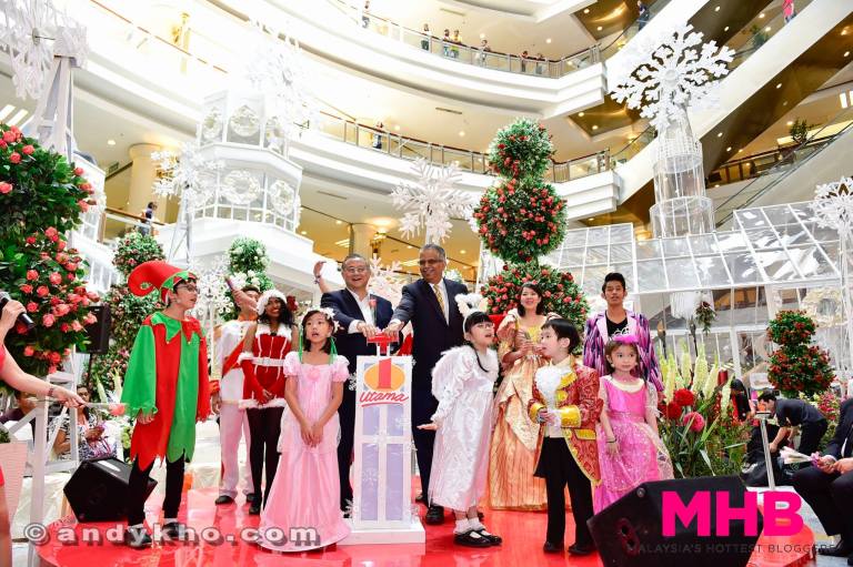 The Christmas promotion is officially kicked off