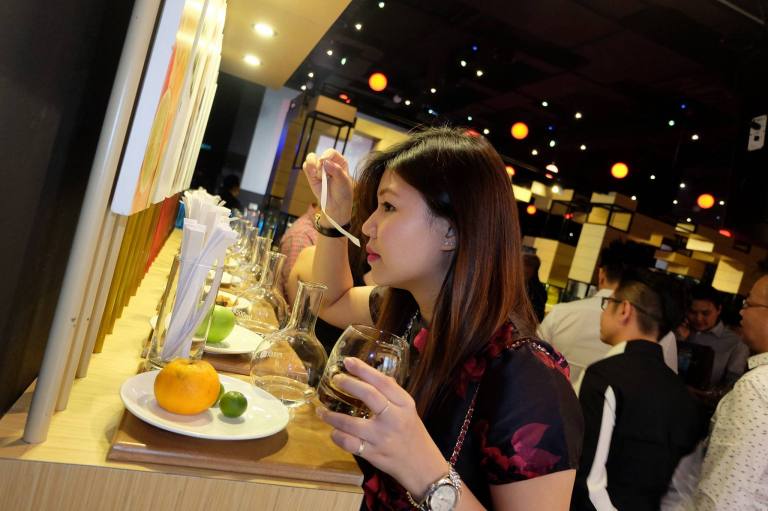 We were given a sensorial jouney where we got to smell the different fragrances that make up the whisky