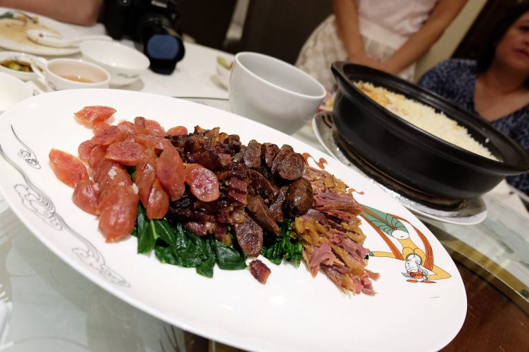 The Lap Mei Fan - I acctually prefer the meat separated from the rice so you can take the meat that you prefer.