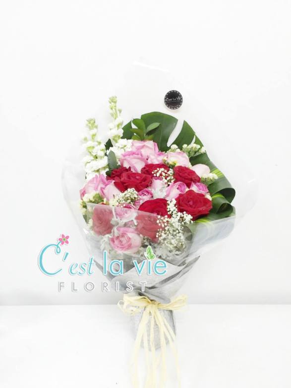 Side Bouquet (24 stalks of roses) - RM298.00