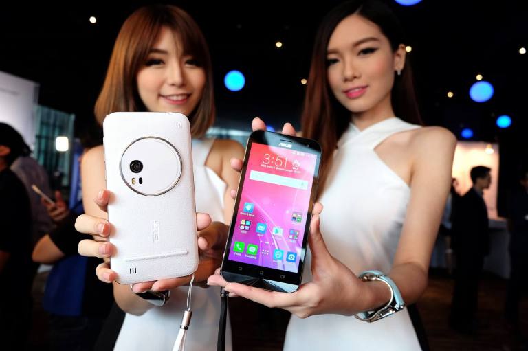Asus ZenFone Zoom (22)