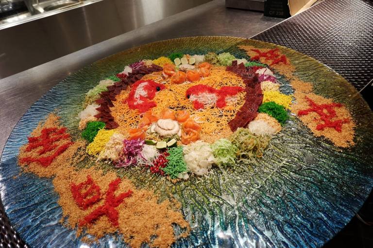 First up was a giant abalone and salmon yee sang with bak kua made specially for the three (3) tables of media attending that night. The normal large and small portions are available or if you're dining in a big group you can call ahead to arrange a giant one like this.