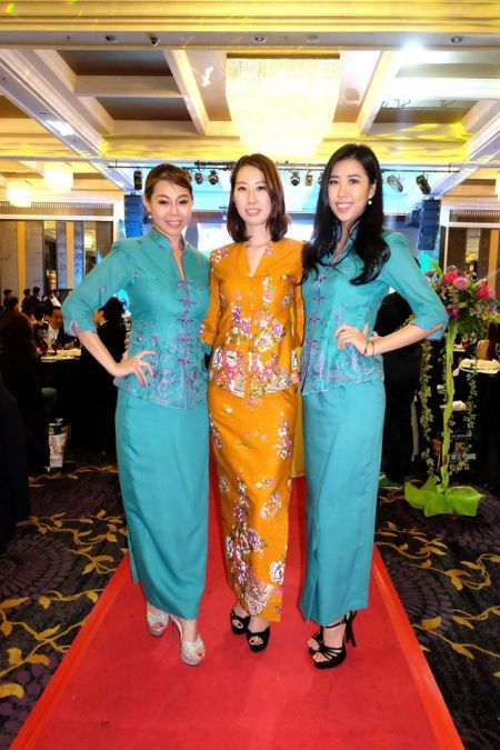 Evonne with Caryn and Sonia