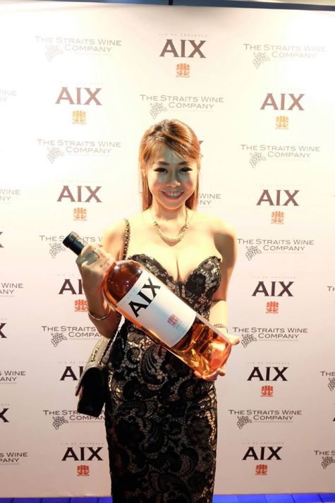 AIX Rose Wine Tasting Skybar Traders Hotel (1)
