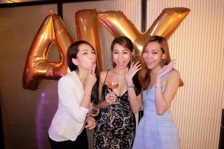 AIX Rose Wine Tasting Skybar Traders Hotel (3)