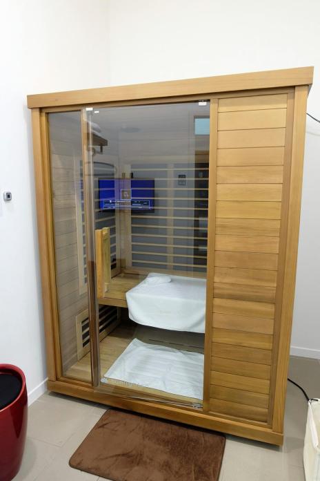 There are different sizes available, from large ones that fit four (4) pax to smaller ones that fit one (1) or two (2) pax.