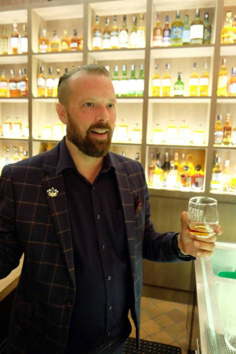 Then of course sip it and enjoy! Do not yam sai or bottoms up as you're really wasting it.