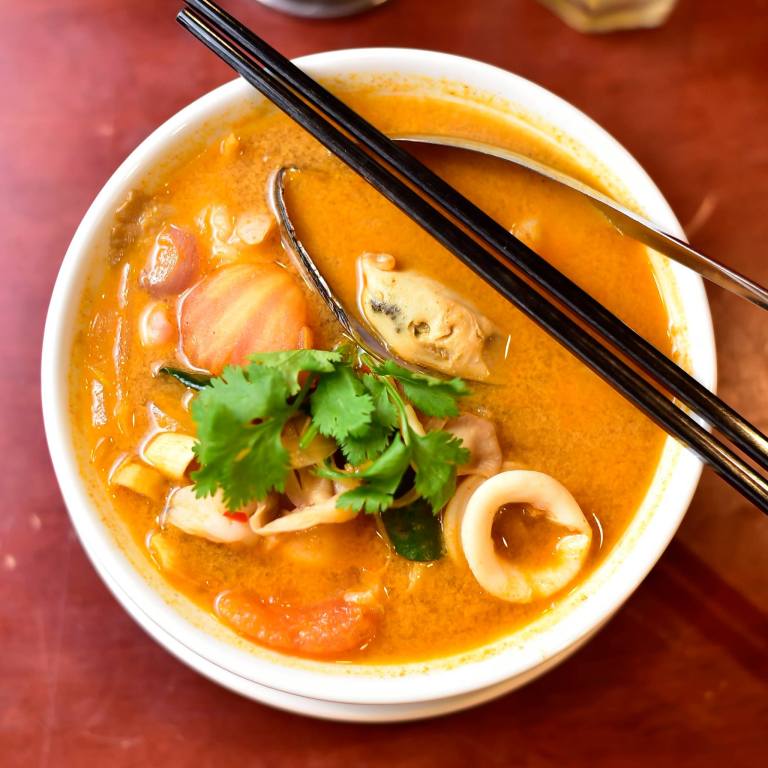 Seafood tom yum!