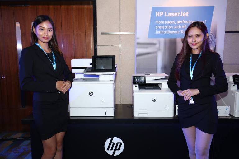 HP Launches a New Range of Computing & Print Products 2016 O (6)
