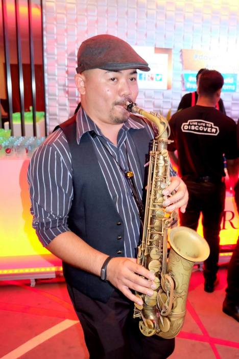 Saxophonist Goh Boon Aik keeping us entertained