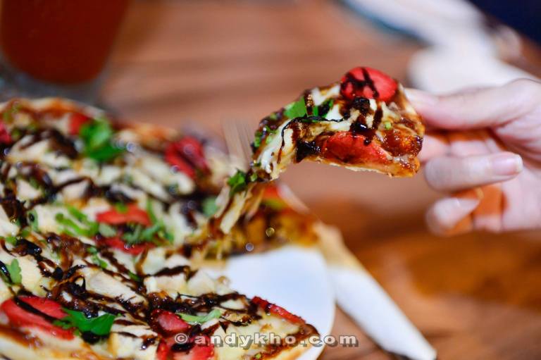 Tiki Taka Medan Damansara (22)