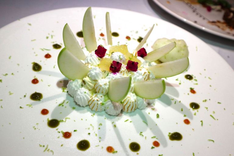 Lemon tart with hard and soft meringue - RM22.00