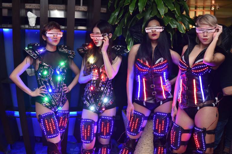 SkyBar Traders Hotel Kuala Lumpur (1)