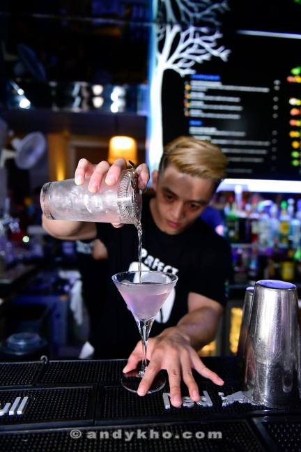 SkyBar Traders Hotel Kuala Lumpur (5)