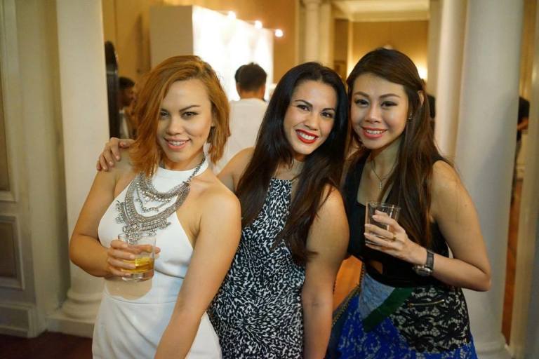 Evonne with Pamela and Vanessa Chong aka the Chong sisters of The Amazing Race Asia