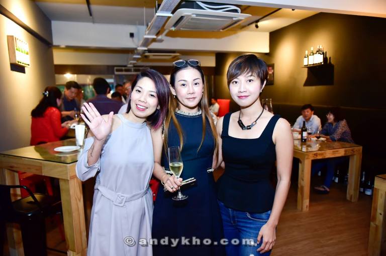 tinto-wine-tapas-bar-desa-sri-hartamas-28