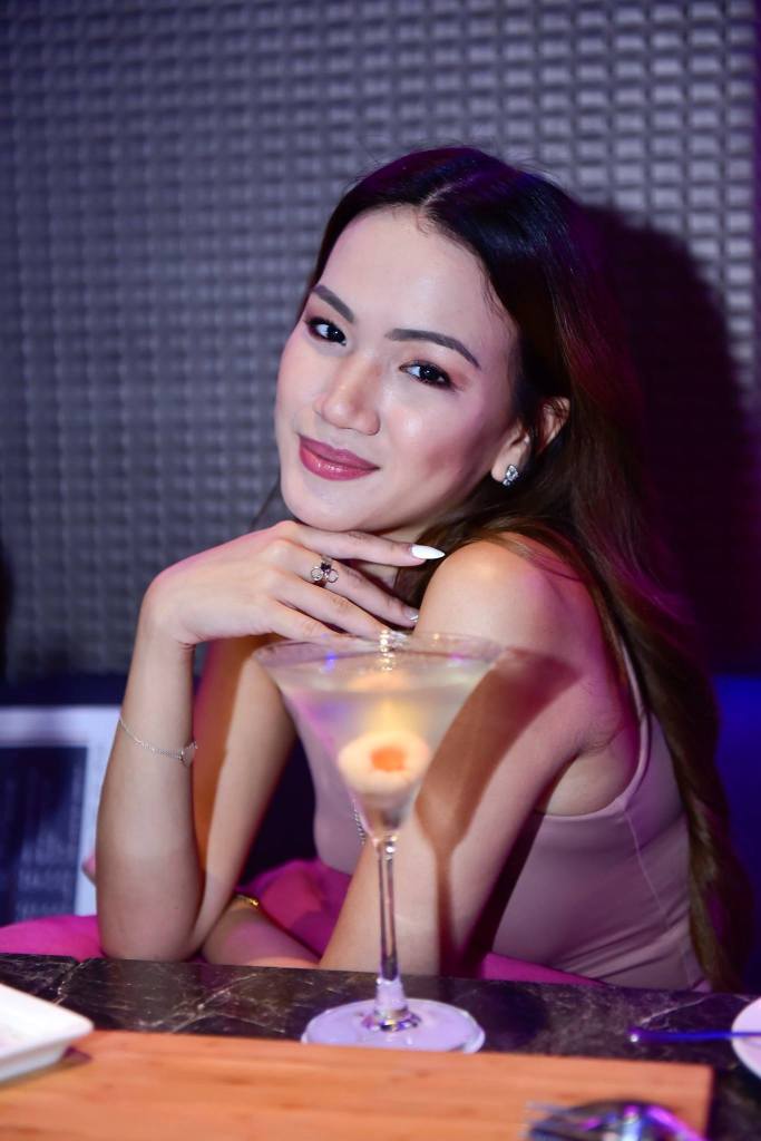 Enjoying some cocktails after the decadent meal