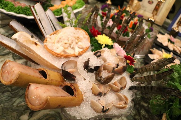 migf-yezi-the-roof-bandar-utama-8