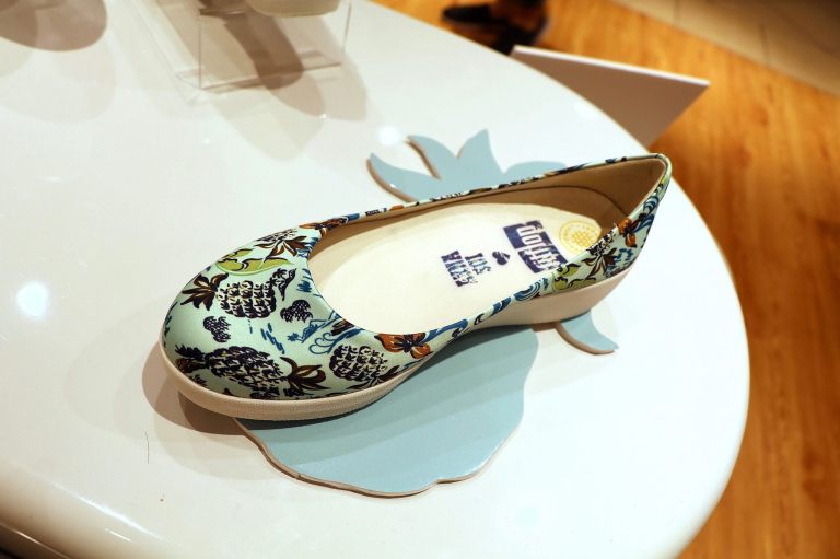 fitflop-x-anna-sui-14