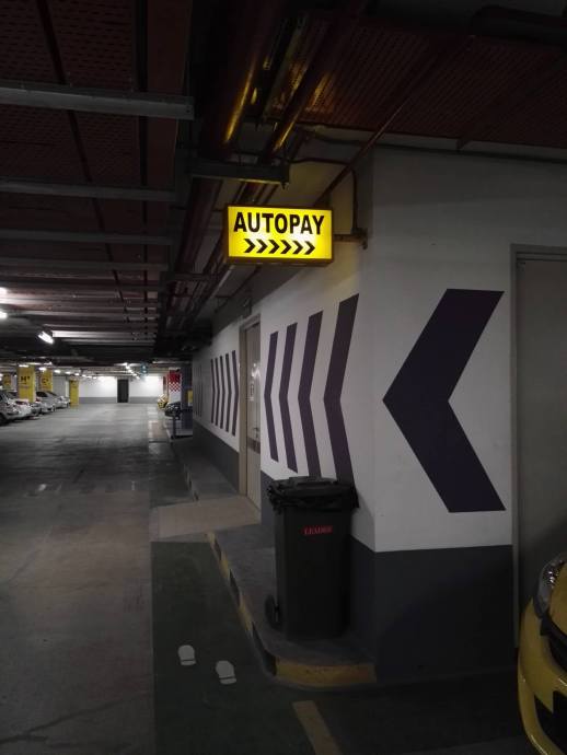 Clear signages to the autopay machines