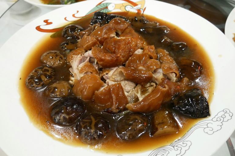 The helpful staff will assist to cut it into bite sizes for you