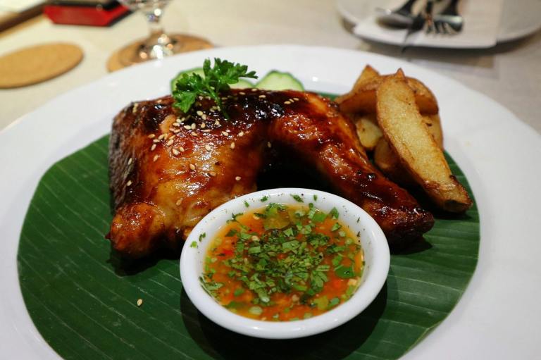 hoopla-desa-sri-hartamas-12