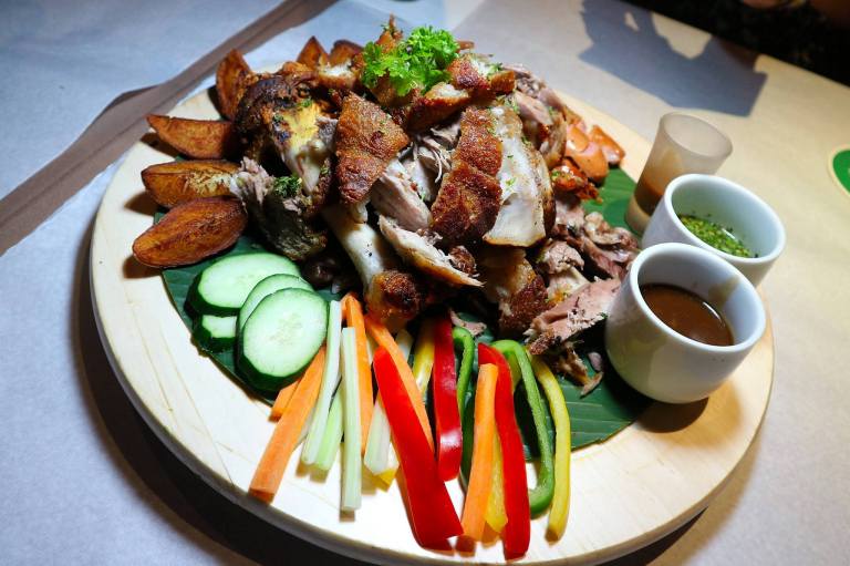 hoopla-desa-sri-hartamas-2