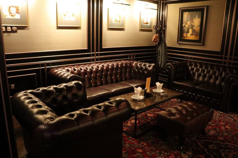 Which you can enjoy in the cigar lounge which has ionisers