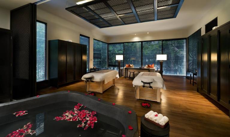 the-spa-saujana-valentines-day