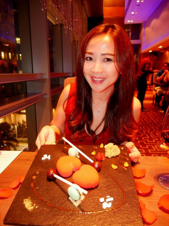 gobo-upstairs-lounge-grill-traders-hotel-kl-valentines-day-1