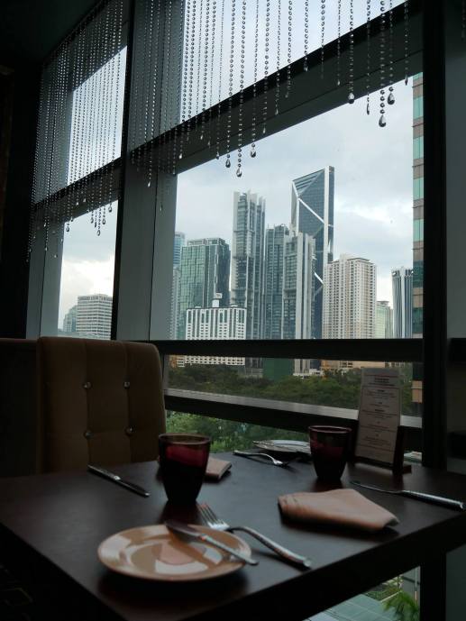 gobo-upstairs-lounge-grill-traders-hotel-kl-valentines-day-5