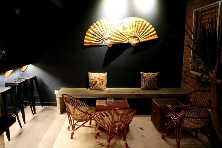 the-pawn-room-taman-tun-dr-ismail-kuala-lumpur-2