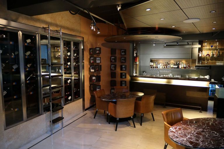 There's a fully stocked bar and wine cellar