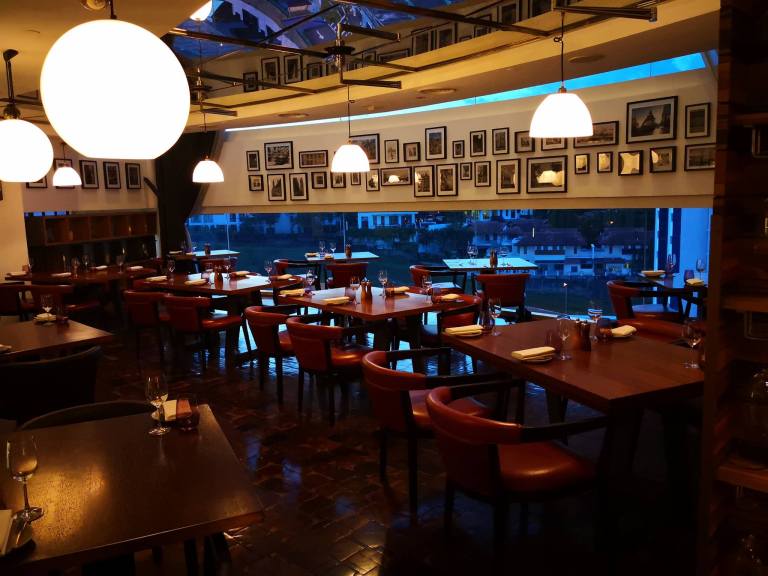 Graze Hilton Kuala Lumpur Interior