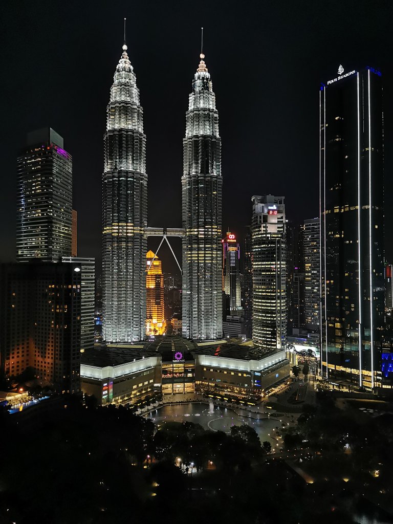 Petronas Twin Towers Kuala Lumpur at night