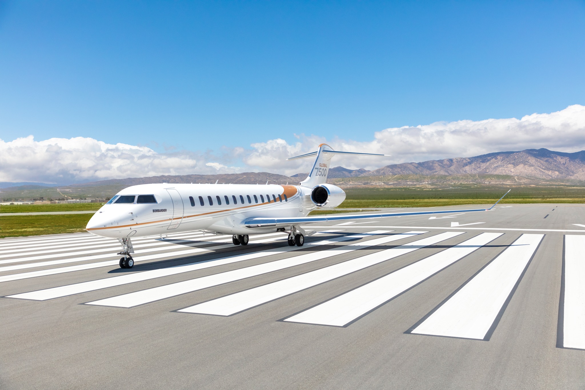 Bombardier Global 7500, photographed at Mojave Air & Space Port and across southern California on April 16-17, 2019, from Wolfe Air AStar 350B and Learjet 25B